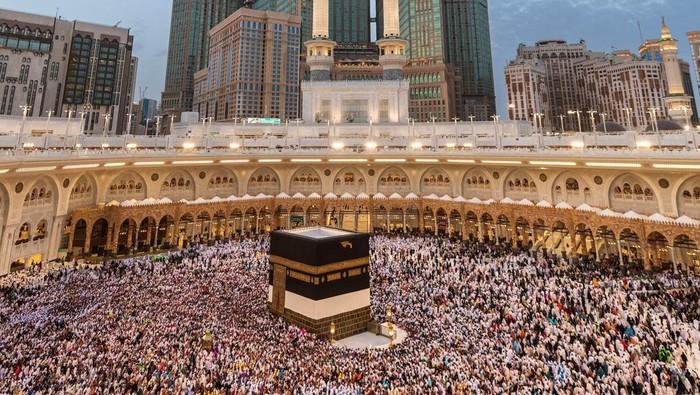 kaaba-view05_1788758148.jpeg